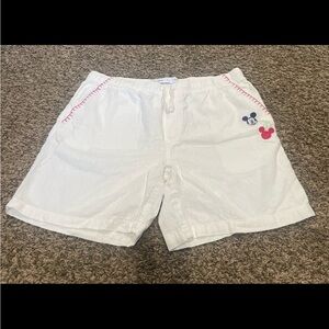 Old Navy x Disney linen blend embroidered shorts, adult large